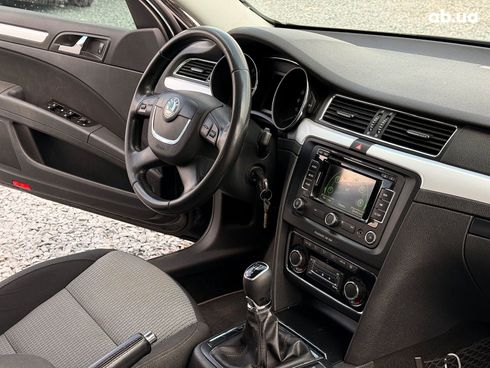 Skoda Superb 2013 черный - фото 21