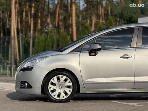 Peugeot 5008 2010 - фото 8
