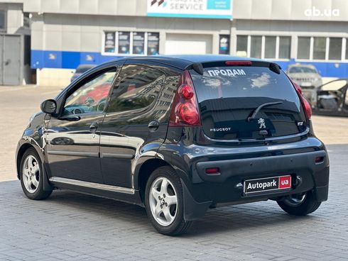 Peugeot 107 2012 черный - фото 7