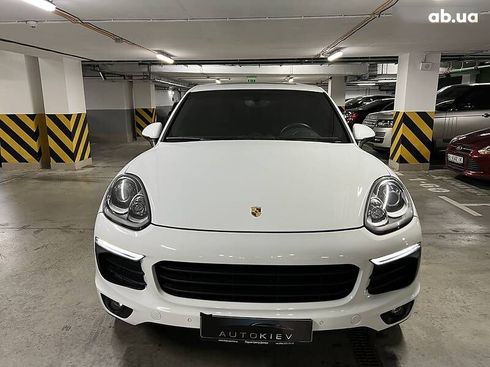Porsche Cayenne 2015 - фото 4