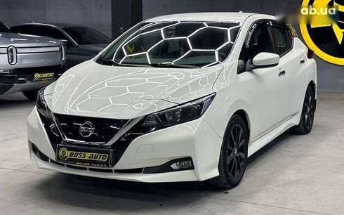 Nissan Leaf 2022 - фото 3