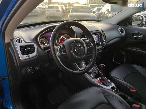 Jeep Compass 2017 - фото 14