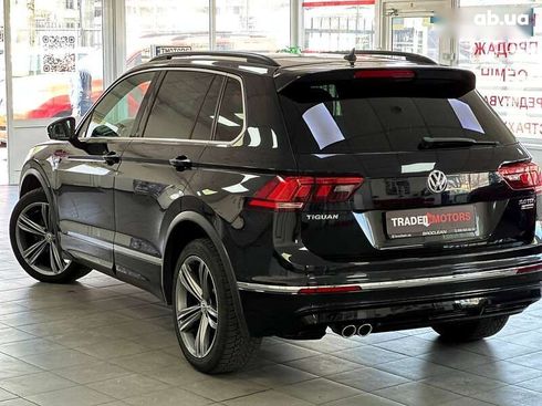 Volkswagen Tiguan 2016 - фото 8