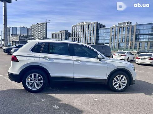 Volkswagen Tiguan 2019 - фото 11