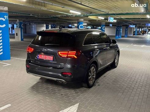 Kia Sorento 2018 - фото 3