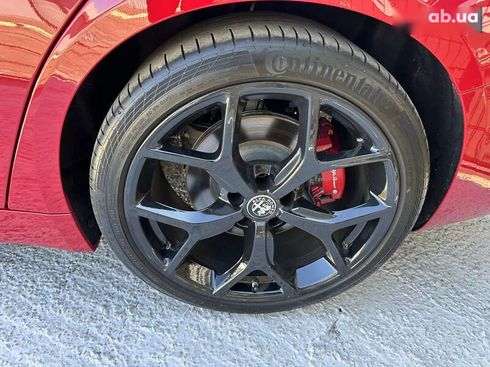 Alfa Romeo Giulia 2020 - фото 29