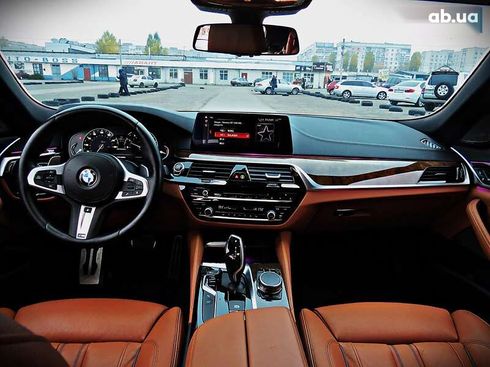 BMW 5 серия 2018 - фото 24