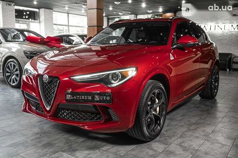 Alfa Romeo Stelvio 2018 - фото 23