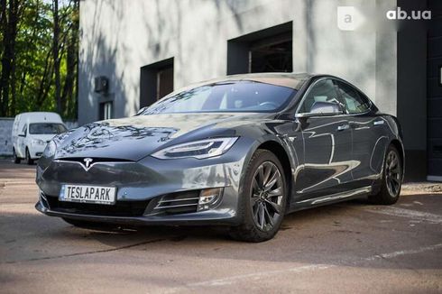 Tesla Model S 2019 - фото 3