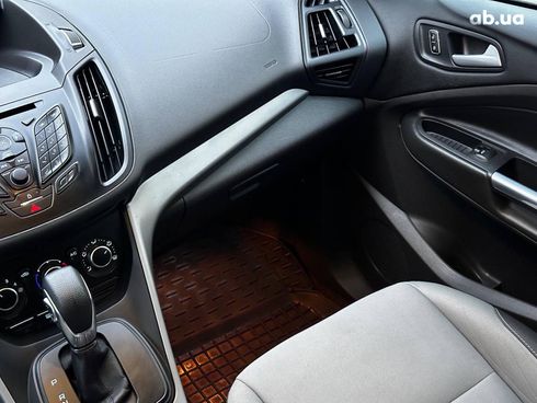 Ford Escape 2015 белый - фото 21