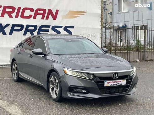 Honda Accord 2017 - фото 3