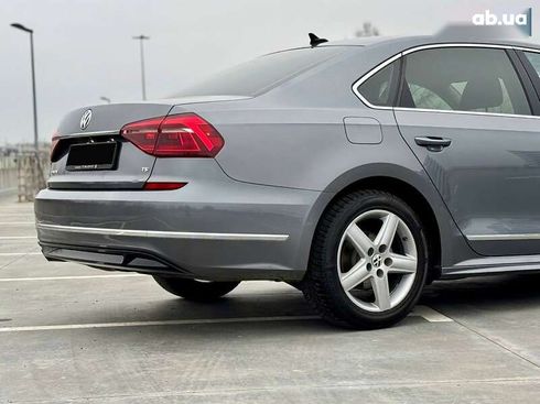 Volkswagen Passat 2017 - фото 6