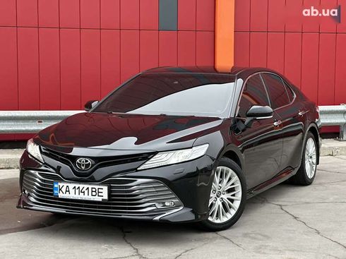 Toyota Camry 2017 - фото 3