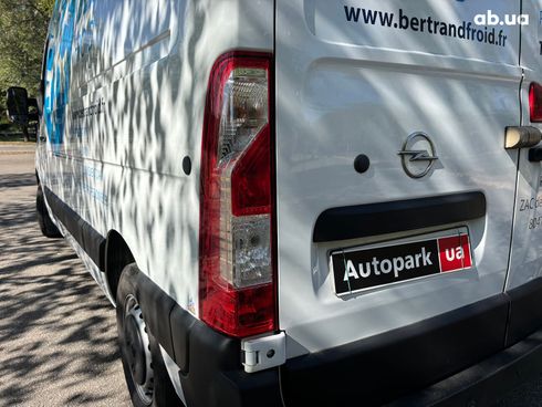 Opel Movano 2021 белый - фото 28