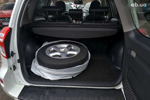 Toyota RAV4 2011 - фото 29