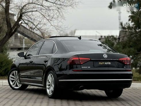 Volkswagen Passat 2017 - фото 16