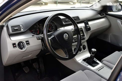 Volkswagen Passat 2009 - фото 24