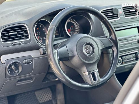 Volkswagen Golf 2010 белый - фото 10