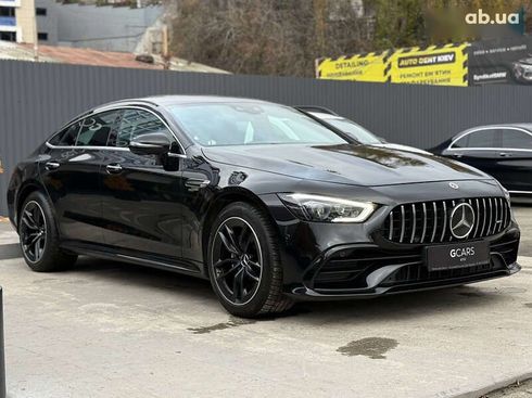 Mercedes-Benz AMG GT 4 2019 - фото 4
