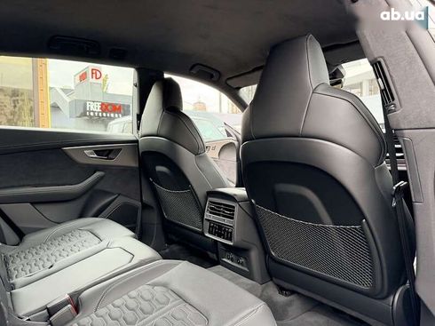 Audi RS Q8 2025 - фото 25