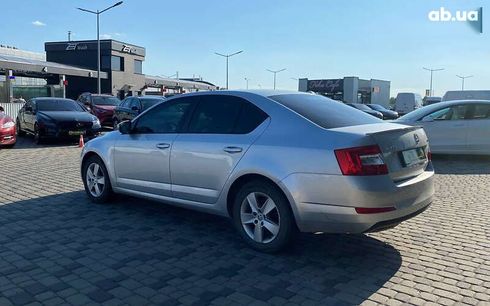 Skoda Octavia 2017 - фото 5