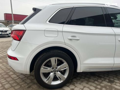 Audi Q5 2018 белый - фото 4