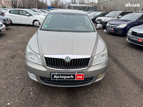 Skoda octavia a5 2011 бежевый - фото 3