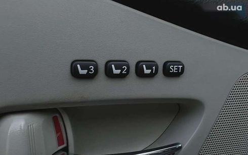 Lexus RX 2010 - фото 18