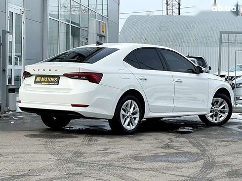 Skoda Octavia 2020 - фото 3