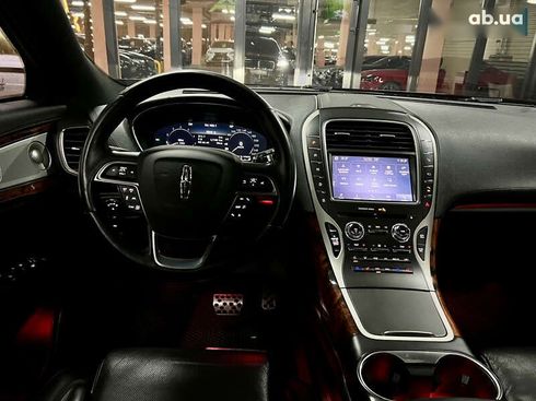 Lincoln Nautilus 2020 - фото 30