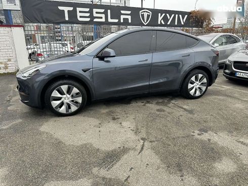 Tesla Model Y 2023 - фото 17