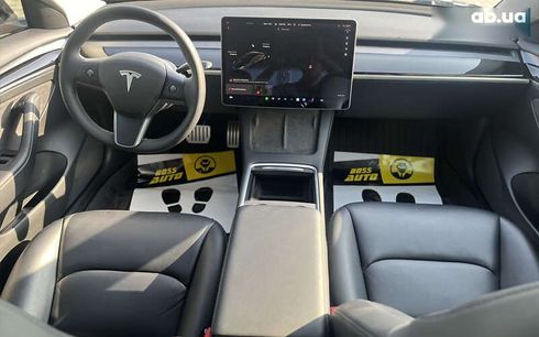 Tesla Model 3 2021 - фото 16