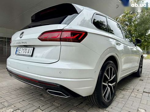 Volkswagen Touareg 2023 - фото 14