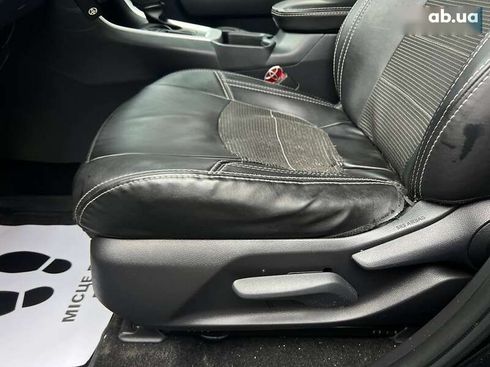 Toyota RAV4 2019 - фото 20