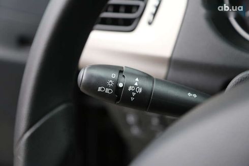 Peugeot 301 2019 - фото 23