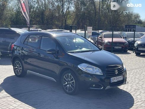 Suzuki SX4 2015 - фото 6