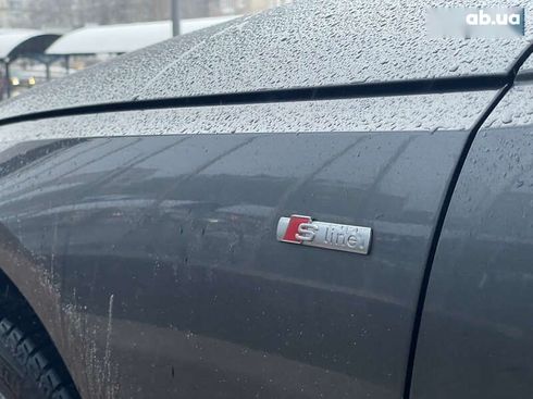 Audi A4 2020 - фото 30