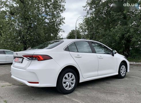 Toyota Corolla 2020 - фото 23