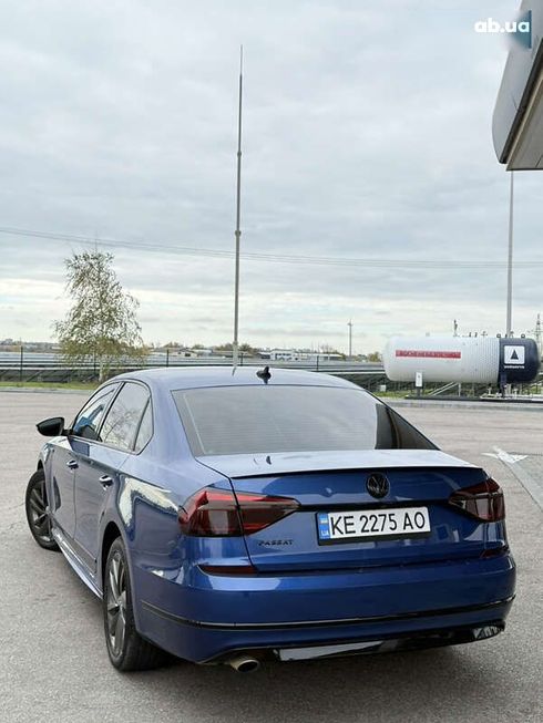 Volkswagen Passat 2017 - фото 5