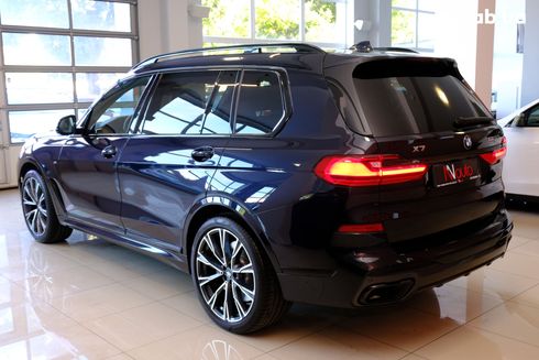 BMW X7 2022 синий - фото 3