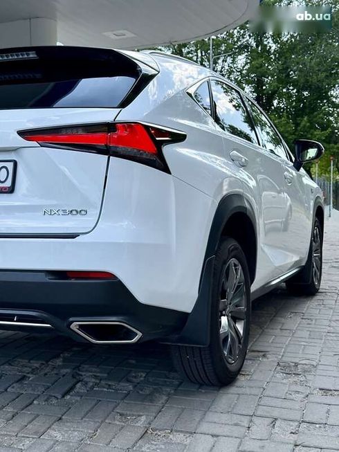 Lexus NX 2021 - фото 16
