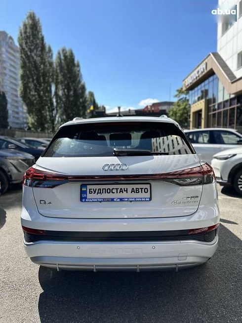 Audi Q4 e-tron 2025 - фото 14