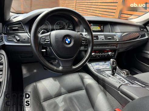 BMW 5 серия 2016 - фото 20
