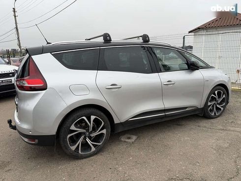 Renault Scenic 2017 - фото 8