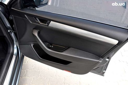 Skoda Superb 2019 - фото 23