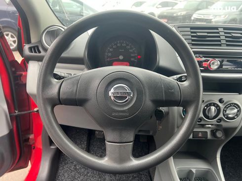 Nissan Pixo 2009 красный - фото 17