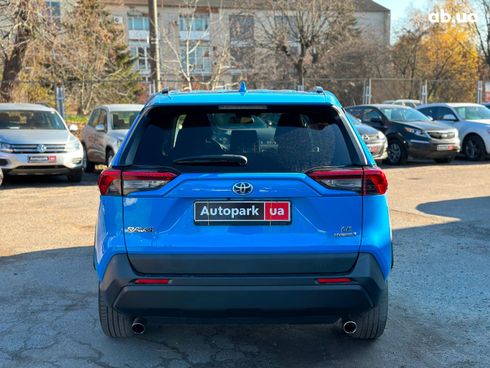 Toyota RAV4 2019 синий - фото 8