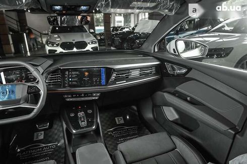 Audi Q4 e-tron 2023 - фото 26