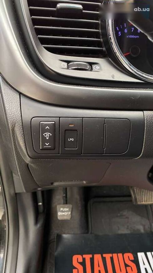 Kia K5 2013 - фото 16
