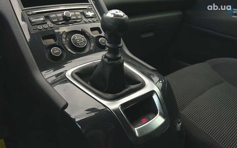 Peugeot 5008 2010 - фото 11